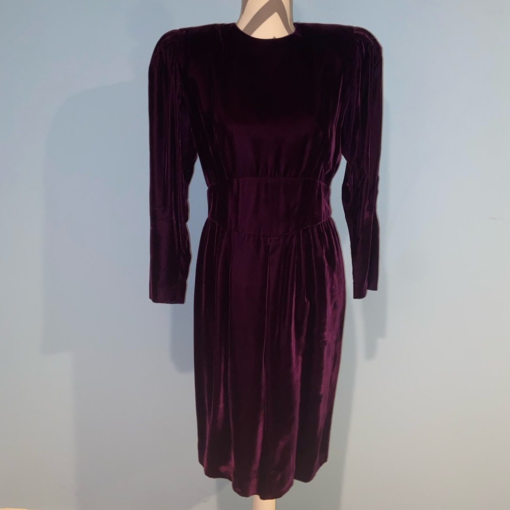 VINTAGE! Petite Liz Claiborne 80’s Faux Velvet Wine Cocktail Dress Shoulder Pads